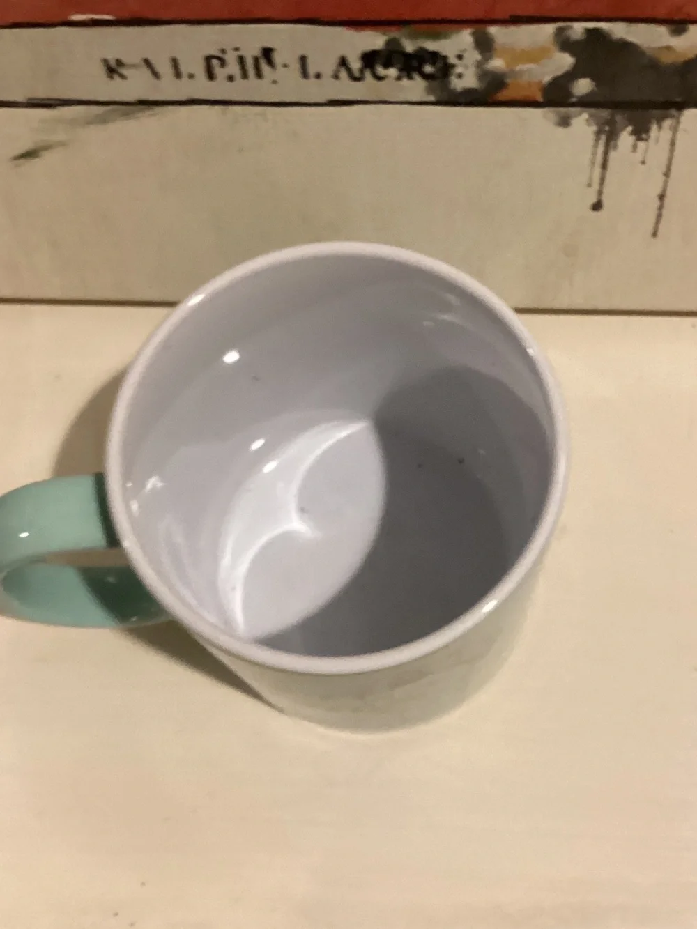 Golden Girls ‘Quiet you Trash’ Coffee Mug - Picture 3 of 4